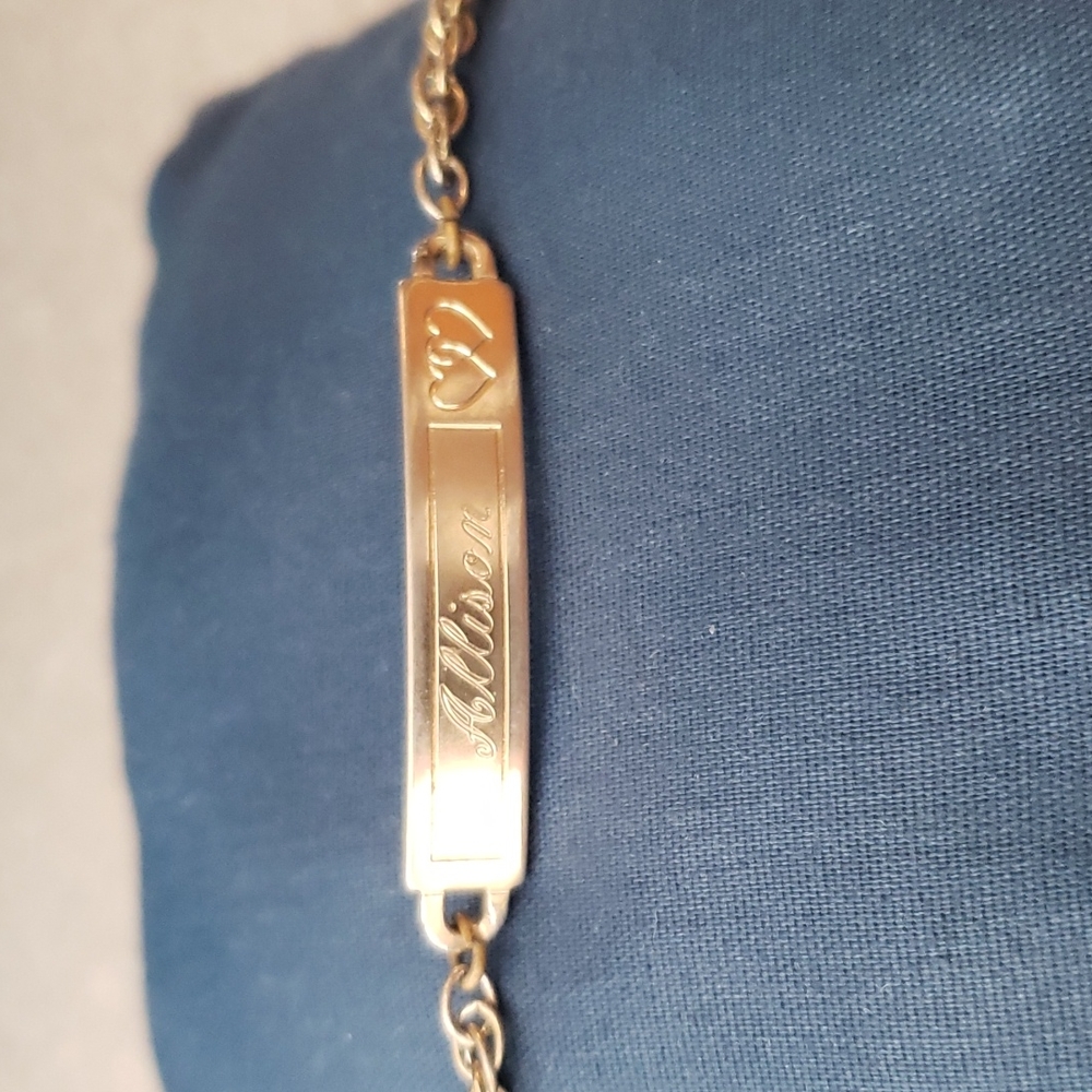 Allison engraved bracelet Speidel USA